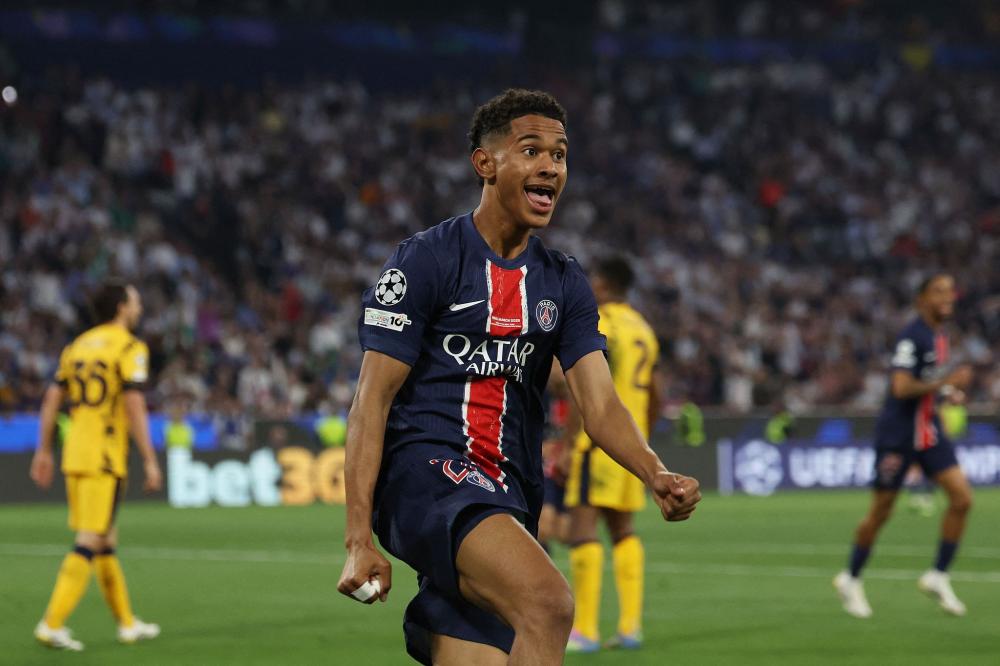 NBA战报：里夫斯44分11助，八村塁绝杀，湖人123-120猛龙