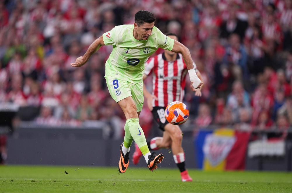 瑞典国家队11月世预赛大名单：伊萨克领衔，哲凯赖什伤缺